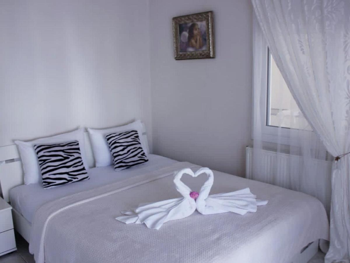 Royal House Apartment Nea Moudania Exterior foto